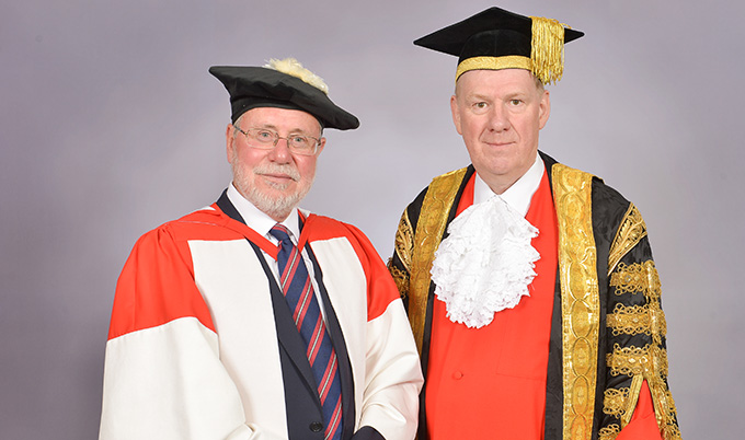 Prof Chris Brink and Chancellor Sir Liam Donaldson